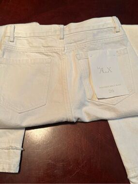 White Skinny Western Belt Jeans - Women’s 26 ( US size 2 )